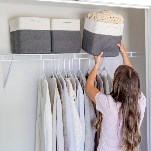 greywhite5.jpg