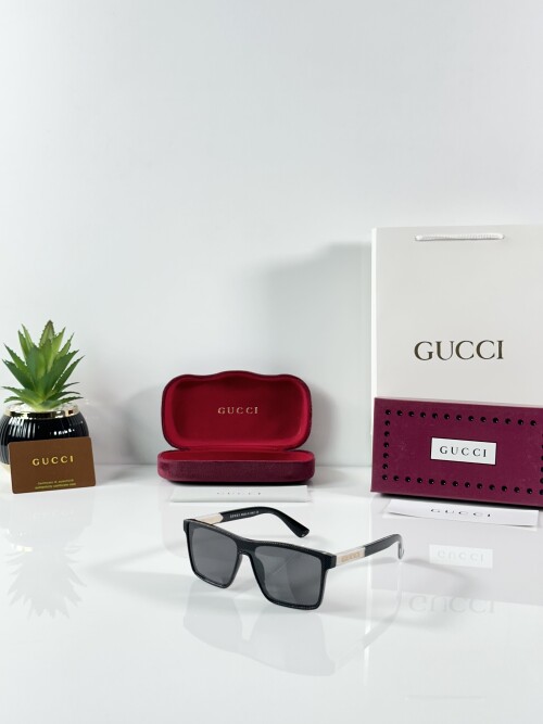 020_npi540374527_Gucci_2203_Shine_Black_img1.jpeg