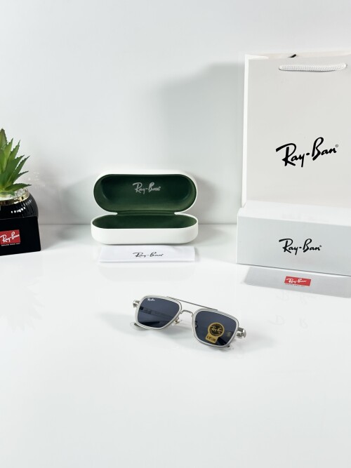 023_npi539395876_Rayban_06_Ice_Black_img4.jpeg