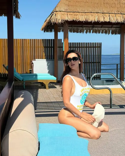 travel_bikini_paradise_1741709726_3586043558866154236_61713021523_3.webp