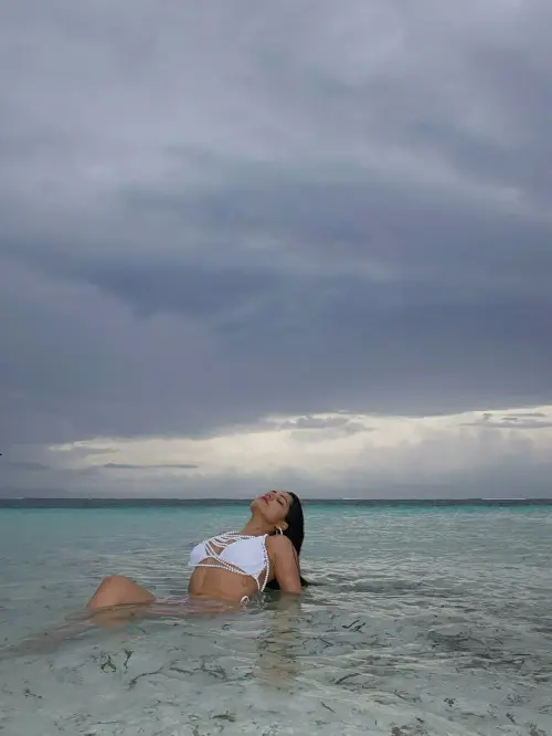 travel_bikini_paradise_1755529203_3701969734368592290_61713021523_4.webp