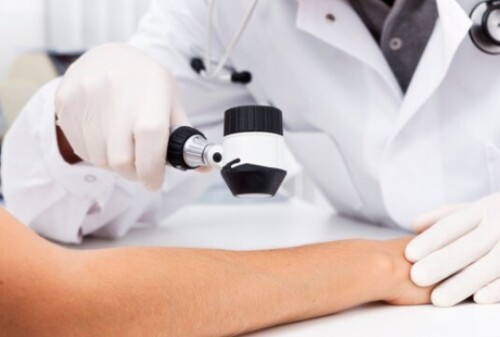 Best-Dermatologist-In-Ernakulam.jpg
