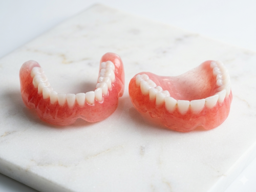 full-denture-2.png