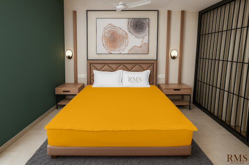 25-golden-yellowca8c0bb859fe4e7b.jpg