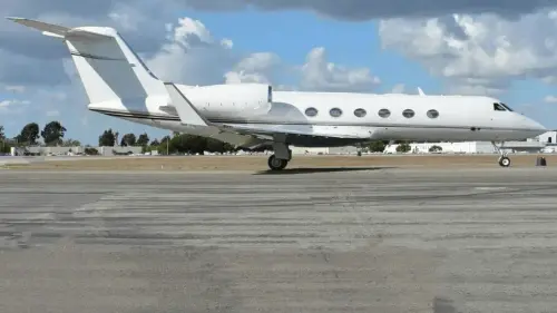 imgi_34_Aurora-Municipal-Airport-AUZ.png.webp