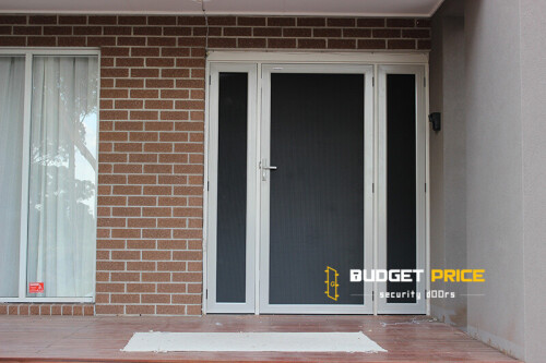 gallery-107-Xview-security-door-and-2-side-panels_800x533.jpg